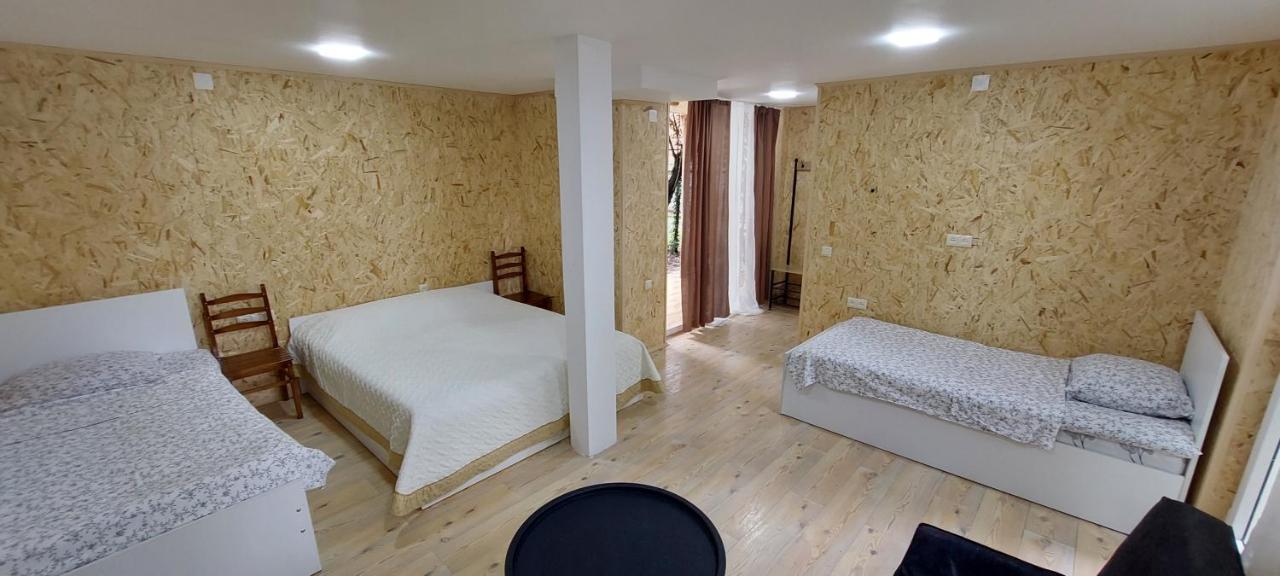 Guest House Mart Villa Martvili Extérieur photo