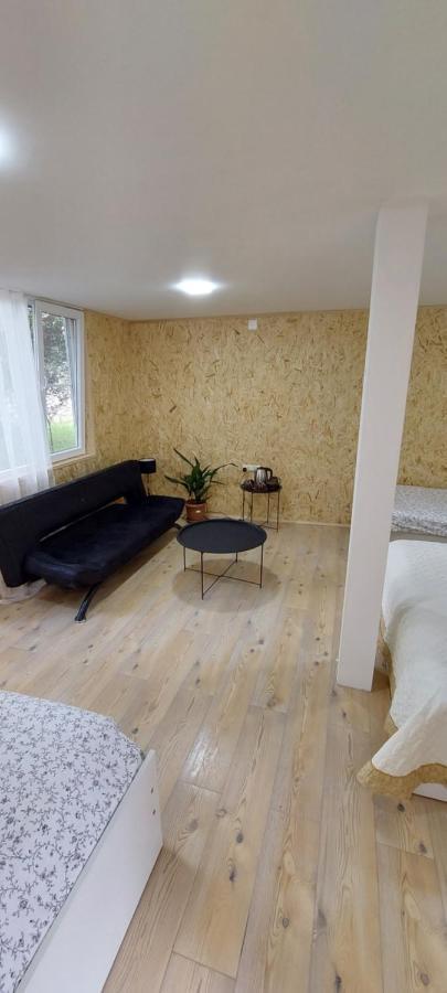 Guest House Mart Villa Martvili Extérieur photo
