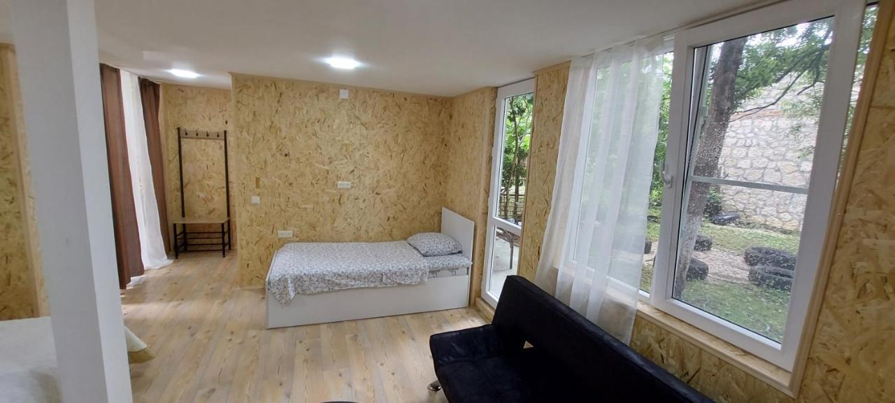 Guest House Mart Villa Martvili Extérieur photo