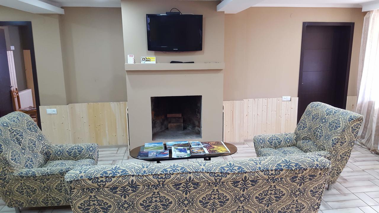 Guest House Mart Villa Martvili Extérieur photo