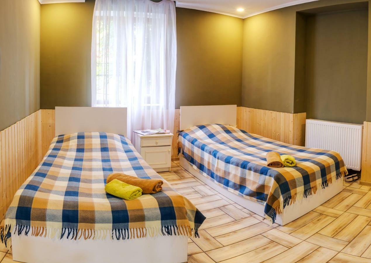 Guest House Mart Villa Martvili Extérieur photo
